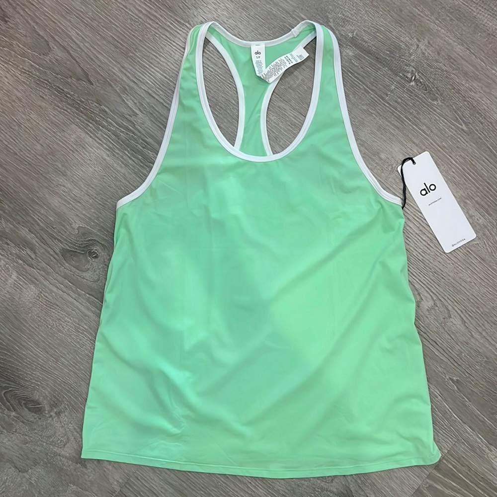 Alo Ivy League Tank in Ultramint